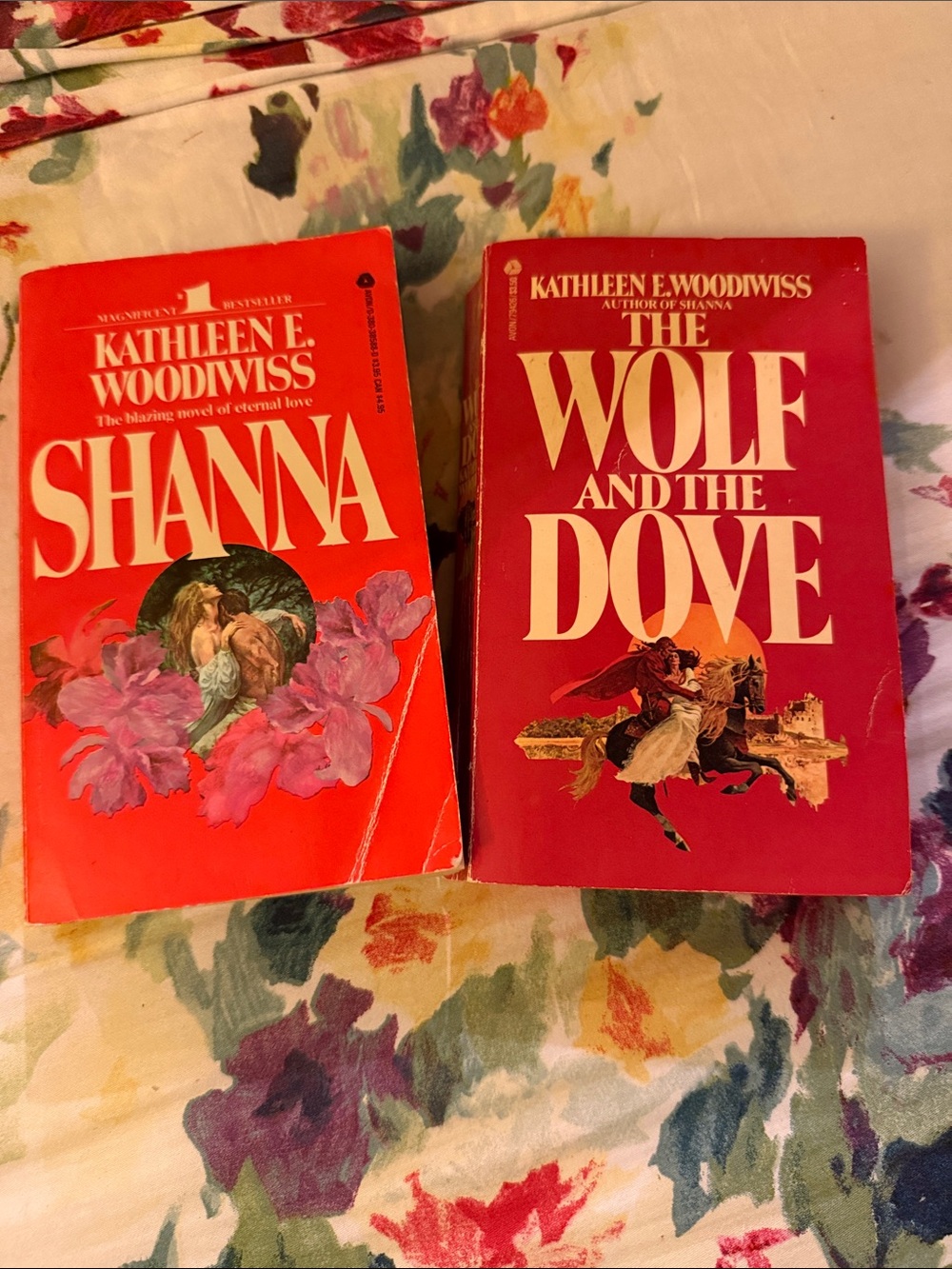 Kathleen E. Woodiwiss Romance Paperback Books